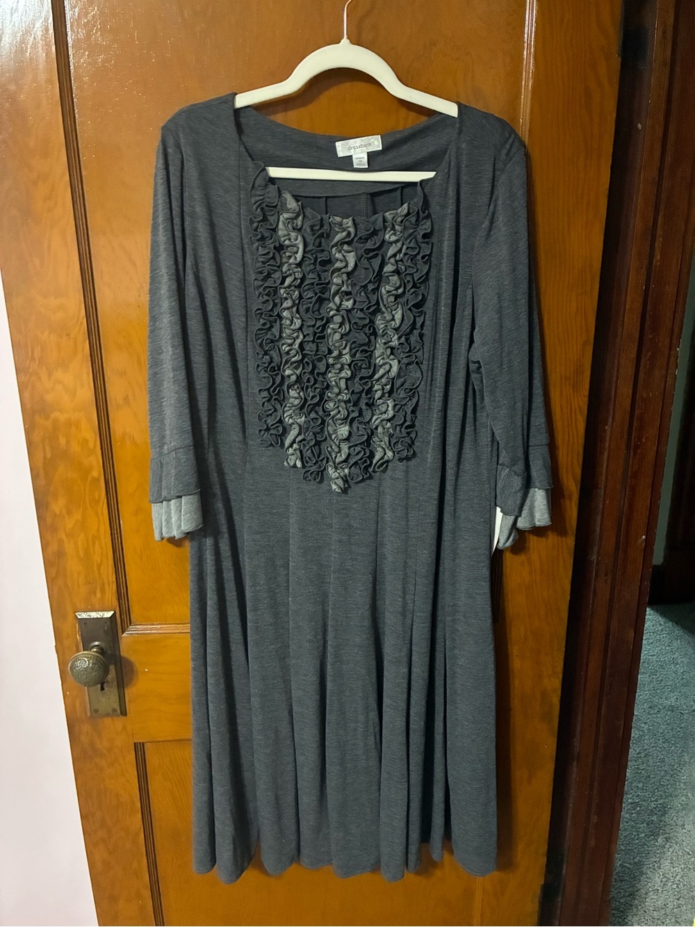 🎉 4/$25 NWT dressbarn $50 Charcoal Gray Ruffle Front Long Sleeve Dress